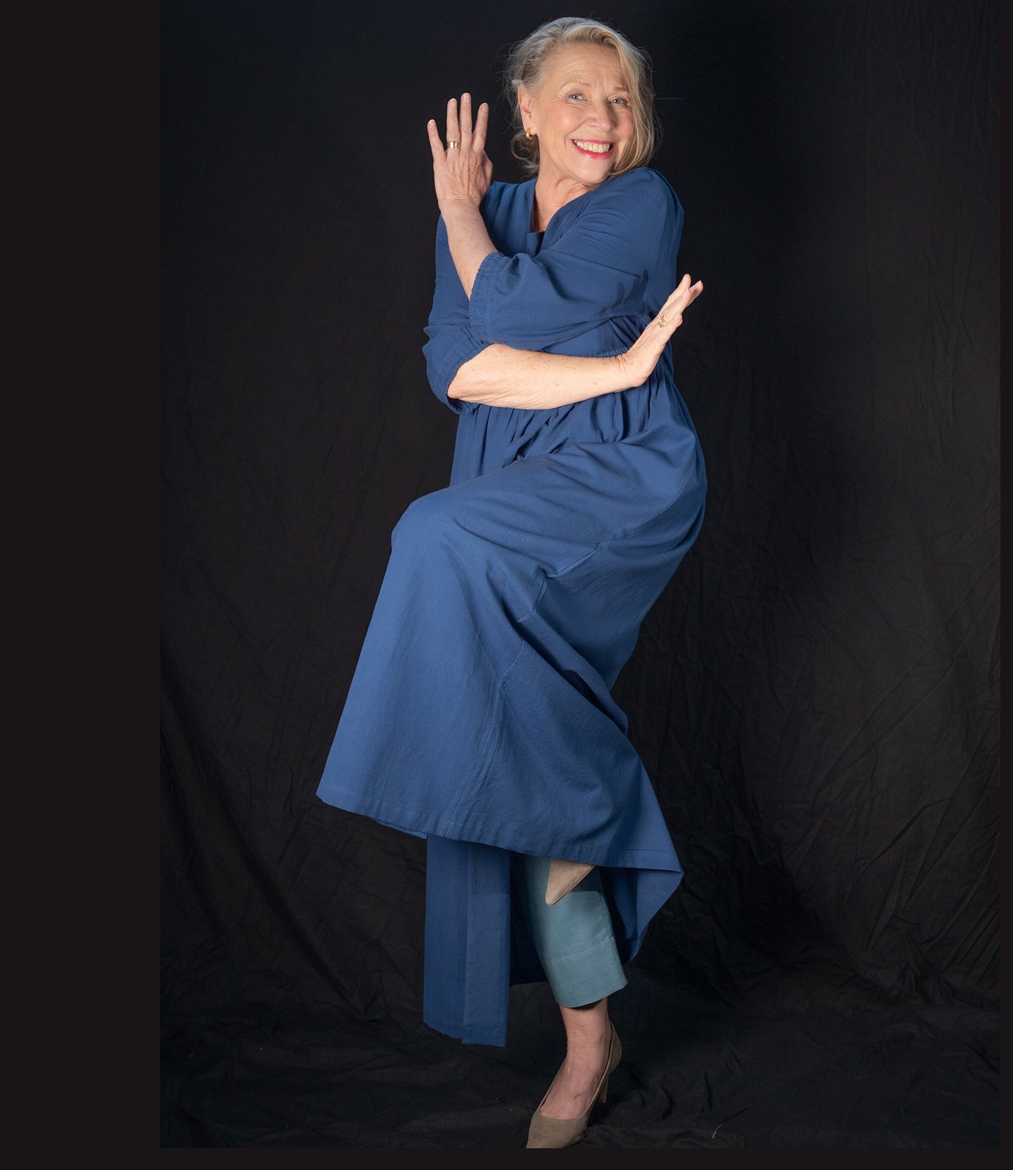 Dress of organic cotton dyed in dazzling indigo