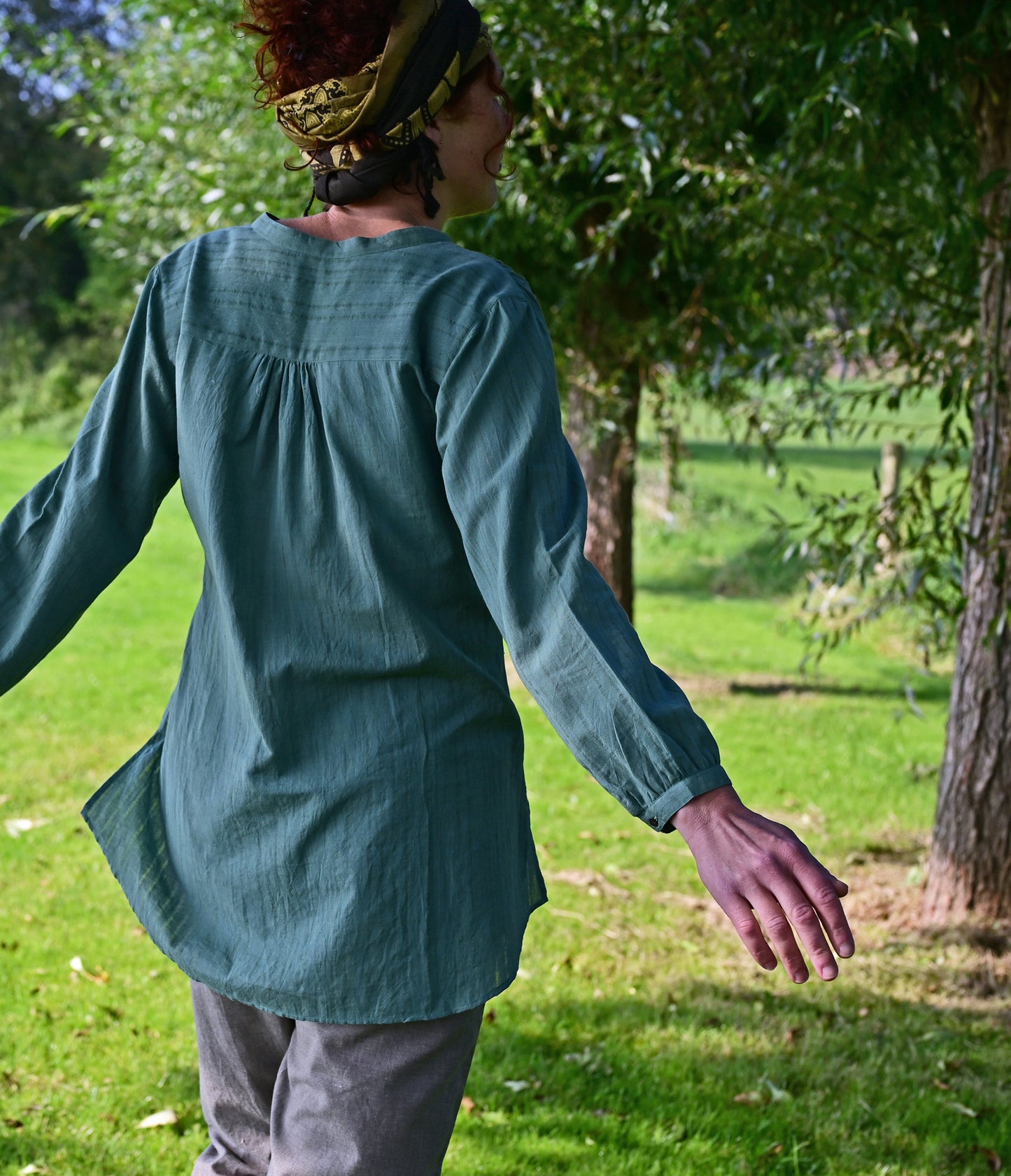 Green long blouse made of organic cotton