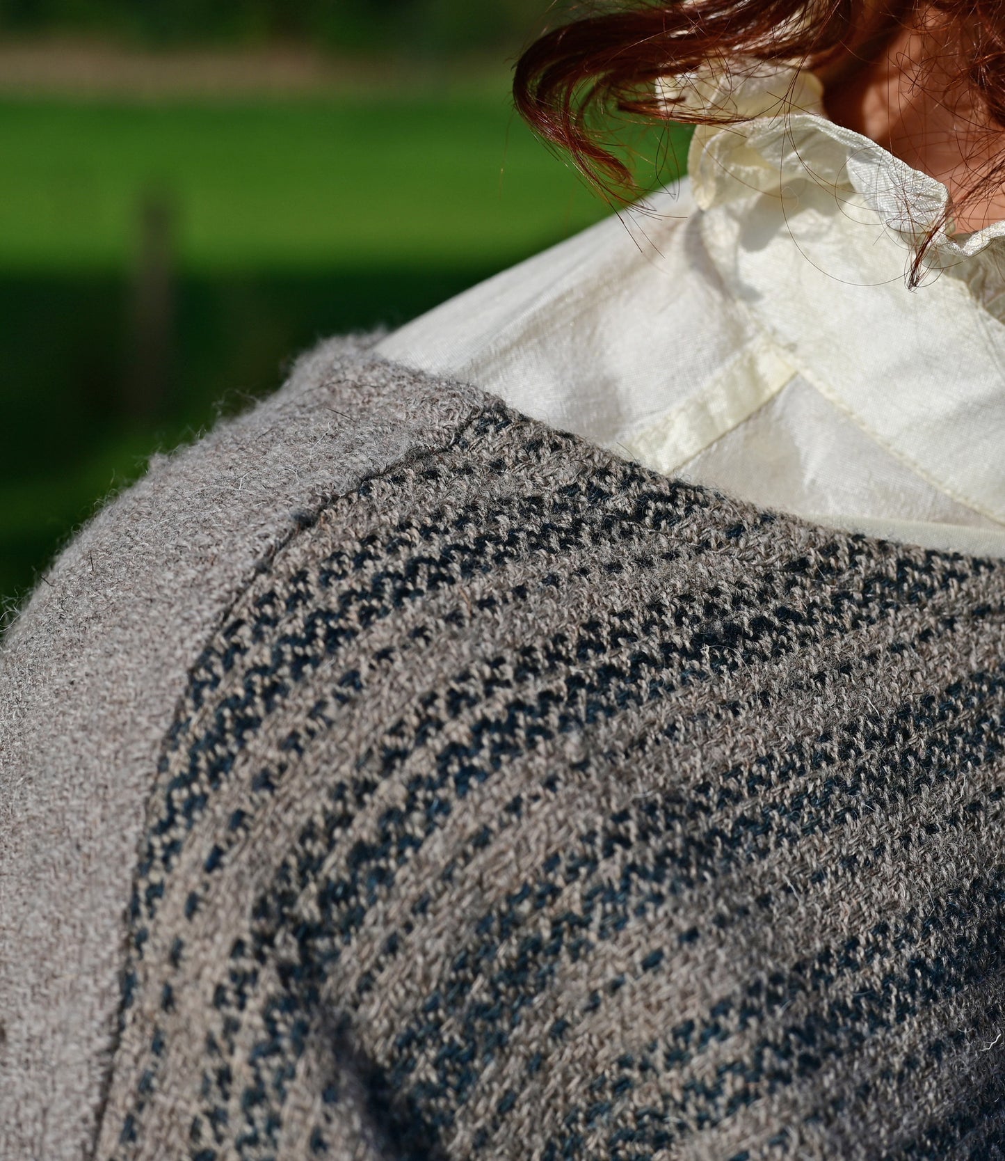 Wollpullover braun gestreift