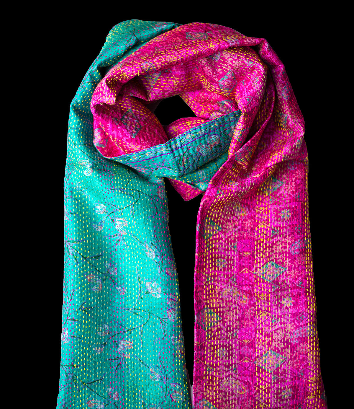 Kantha scarf recycled silk Turquoise-Pink