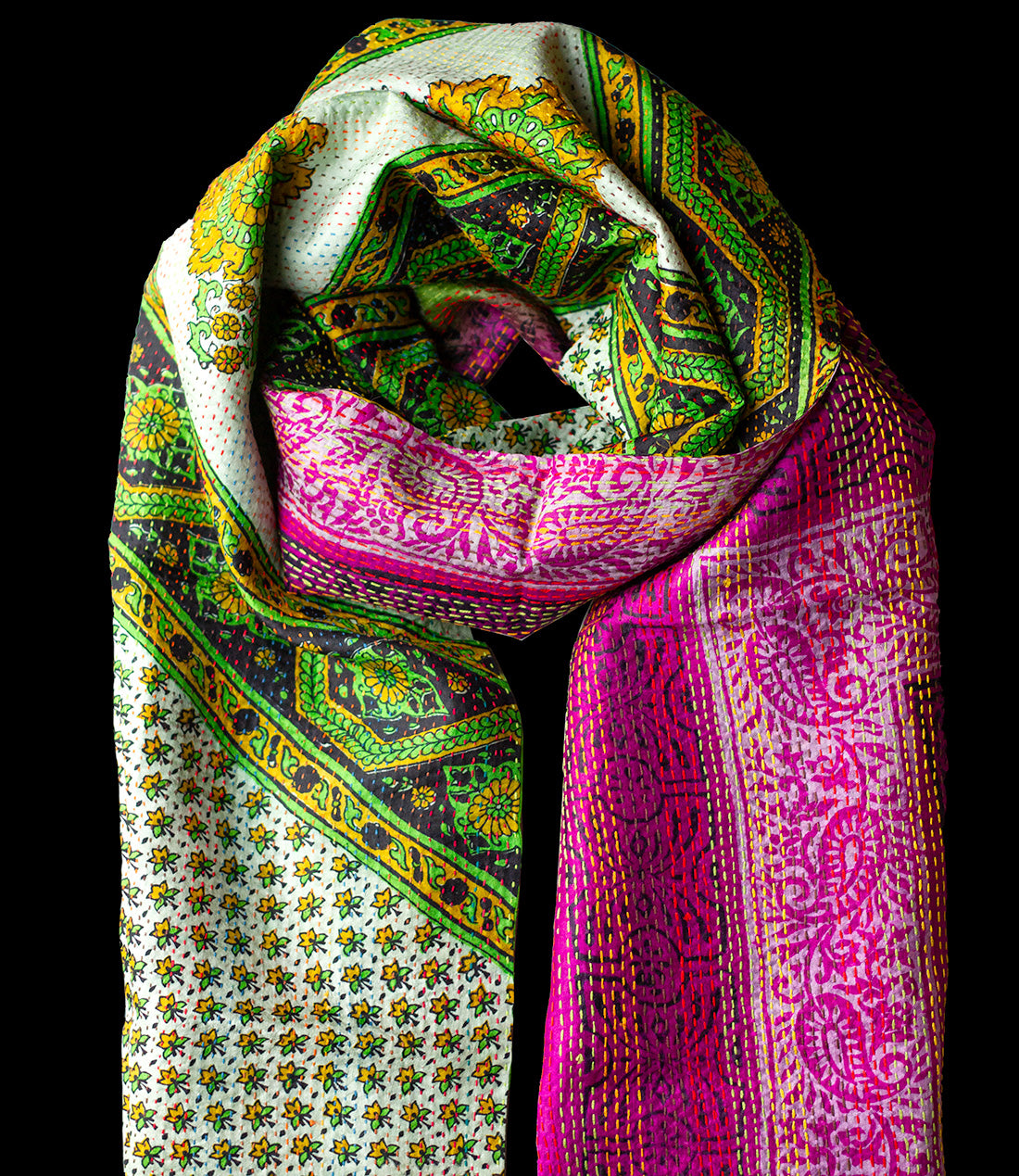 Kantha scarf recycled silk Green-Pink