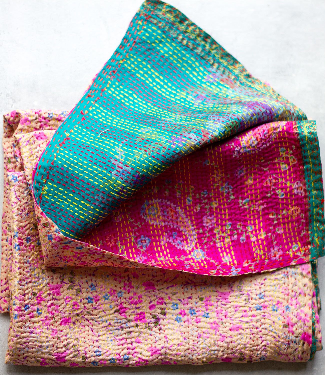 Kantha sjaal hergebruikte zijde Pink-Turquoise voor inkopers