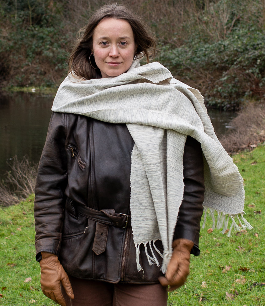 Scarf ecru-grey organic cotton