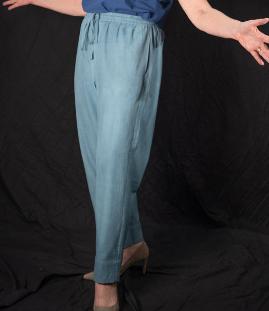 Katoenen broek in twee tinten indigo beschikbaar